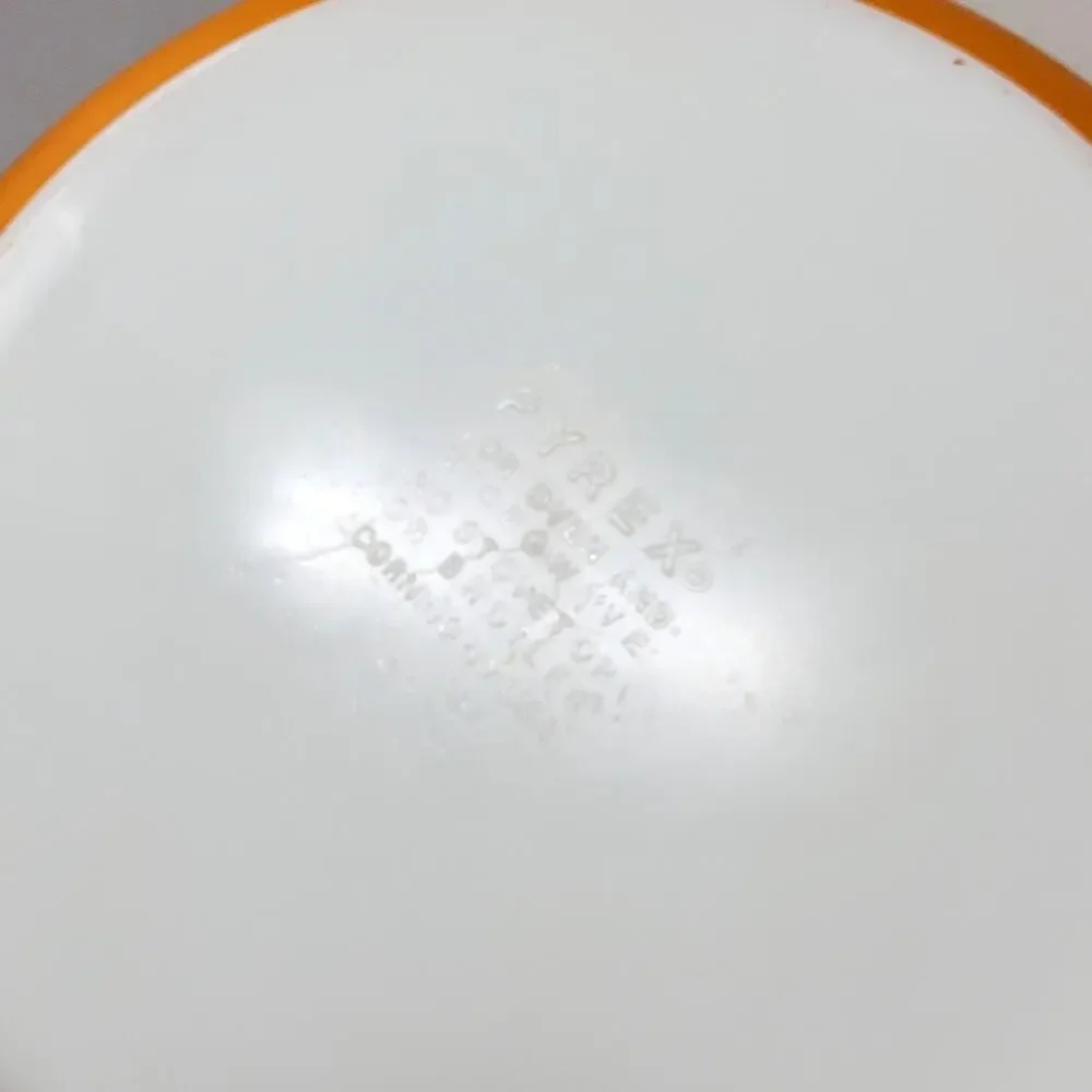 PYREX 475B 2.5 Quart Butterfly Gold CASSEROLE DISH 8.75